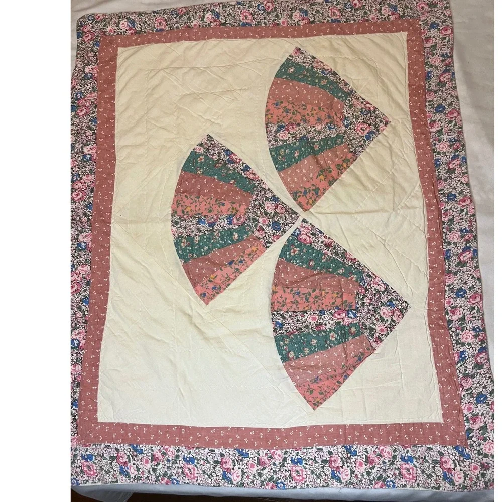 Vintage PAIR‎ Quilted Grandmothers Fan Pillow Shams 26x20 Cotton Pink floral